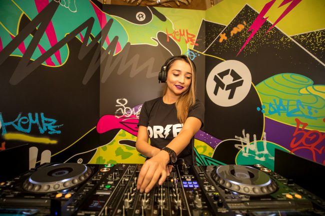 HYPERGROWTH2019_0903_082603-7703_ALIVECOVERAGE